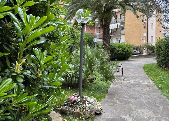 Bed & Breakfast Residenza Savelli Rome